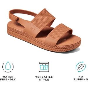 NWT Reef Water Vista Sandal Size 7